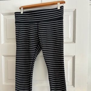 Gap blackout technology leggings